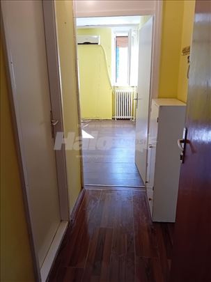 D2, 40m2, prizemlje, dve sobe