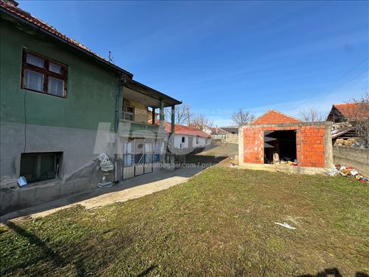  Kuća na prodaju u Malošištu – plac 22 ara, 1/1 