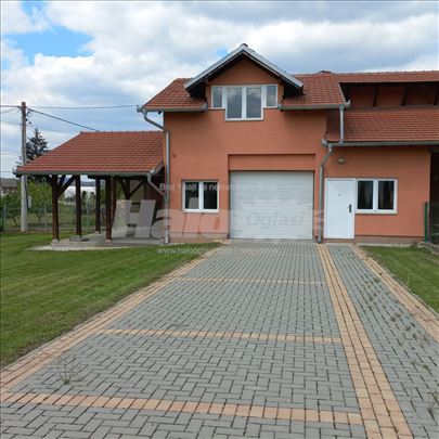 Nova kuća u Preljini