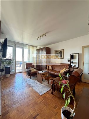 Porodičan stan na Keju, 82m2, 3.0, uknjižen