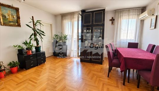 Cetvorosoban 81 m² - 2.sprat - Dve terase - Lift
