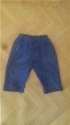 Sorts i kratke pantalone. Vel.104, 106