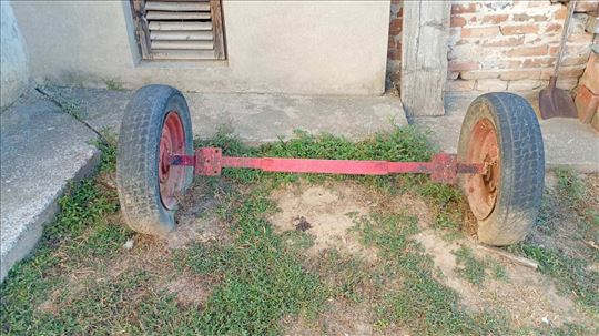 Točkovi sa rudom za prikolicu