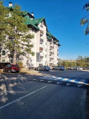 Prodajem stan na Zlatibor