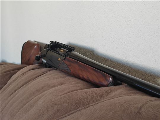 Benelli Lupo BEST Wood 8x57 JS