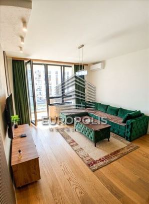 Beograd na vodi, trosoban stan 78 m²