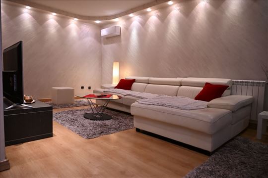 Blok 22, lux, renoviran, ID 6832