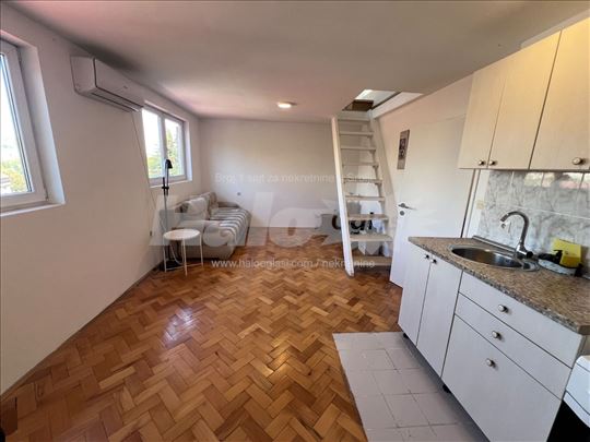 Mirijevo centar, 64m2 dupleks, 4.0, renoviran