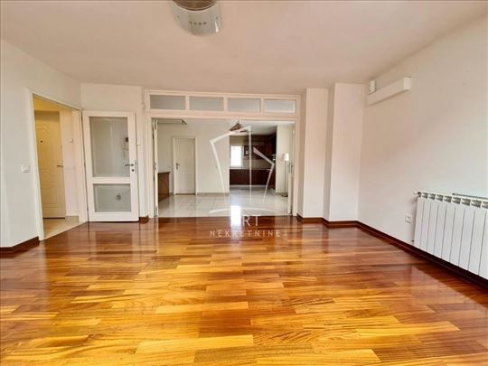 Najlepši deo Dorćola- 4.5- mereno 147m2 ID#16380