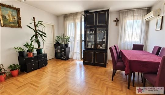 Palilula, Botanička bašta, Porečka, 81m2