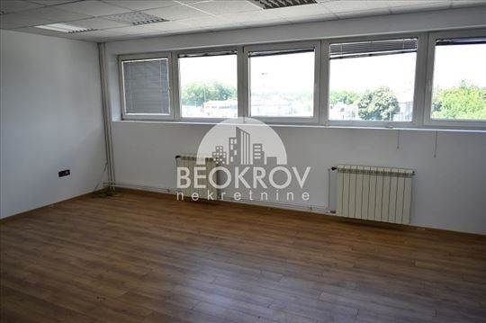 Poslovni prostor Beograd 216m2 izdavanje ID#1280
