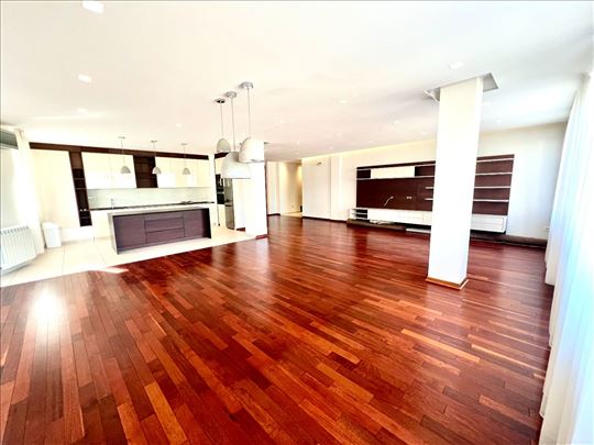 Vračar, Hram, Lux 4.0, 204m2, 1/3, 2 garaže