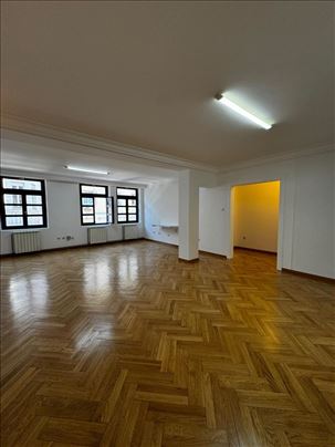 122 m² poslovnog prostora u centru Beograda – Kond