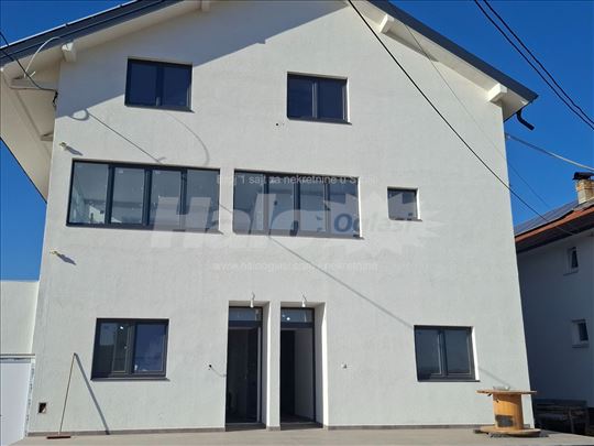 Prodaja stana 60m2
