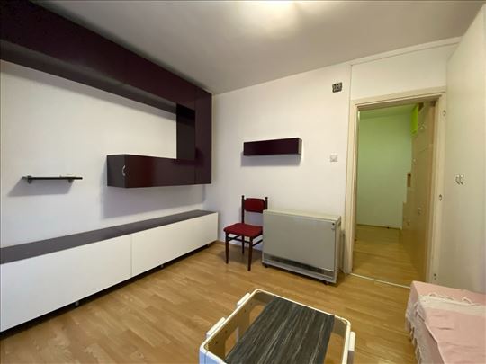 Krnjača, Grge Andrijanovića, 26m2 + galerija