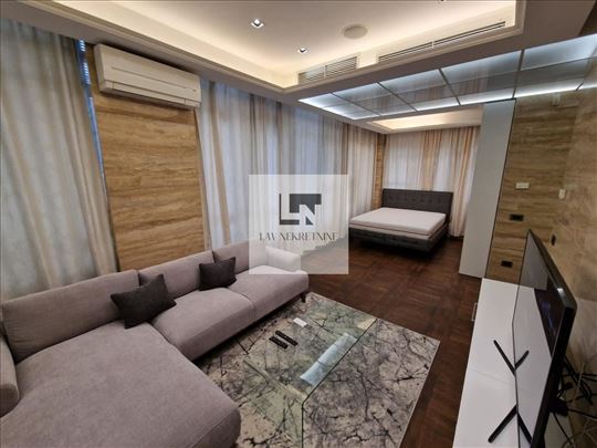 Lux-Penthouse na Dedinju