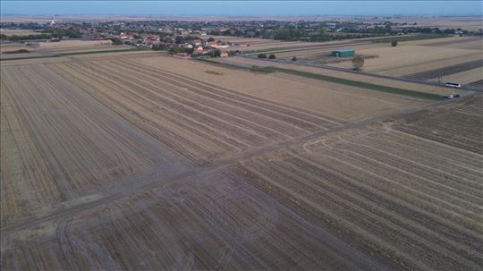 Novi Karlovci, Građevinsko zemljište 5,3HA HITNO!