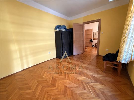 VRAČAR | 54 m² | Salonski Stan | Izuzetna Lokacija