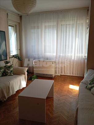 Vukov spomenik, jednosoban stan