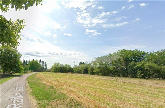 Barajevo (Lisović) ravan plac 9,62 ara
