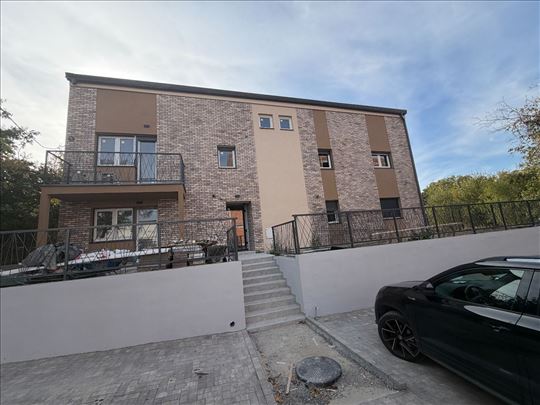 Bez provizije,Cvetanova ćuprija, pov PDV,uknjižen