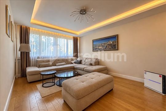 Braće Jerković 03 | Pogled na park | Renoviran