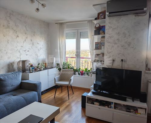 Funkcionalan dvosoban (49m2)-Stepa Stepanovi