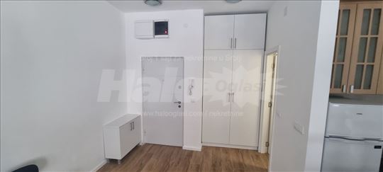 Garsonjera 30 kvm Oblakovska Savski venac
