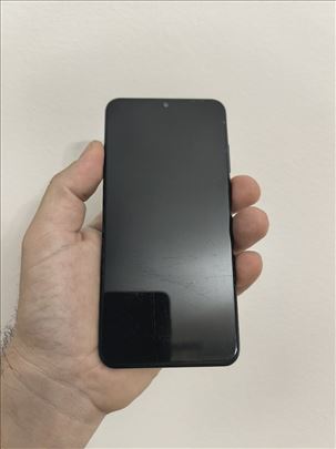 Huawei P30 lite crni