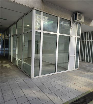 Lokal 35m2 Novi Beograd / Blok 29