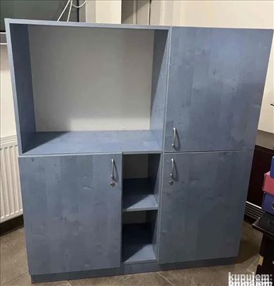 OČUVAN Kancelarijski ormar/plakar za dokumenta