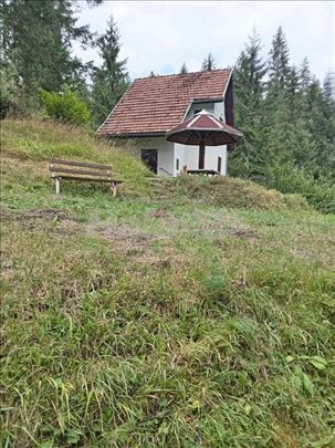 Prodaje se vikendica Zlatar Brdo