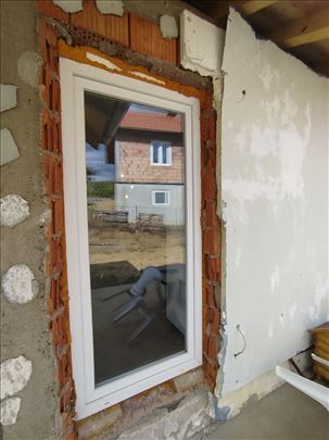 SVE 200 €