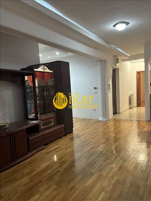 Voždovačka crkva, Voždovac 62m2 trosoban stan