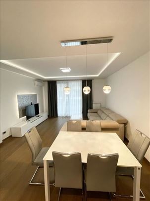 Banovo brdo, Požeska Lux 3.0 71m2
