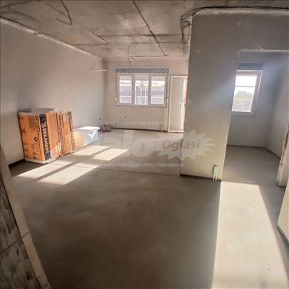 Batajnica Lux 2.5 53.5m2 Bez provizije