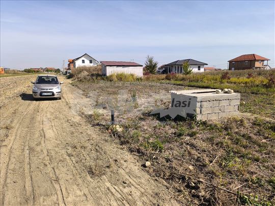 BORČA,DIČINSKA,plac 4 ara voda i rešen prilaz