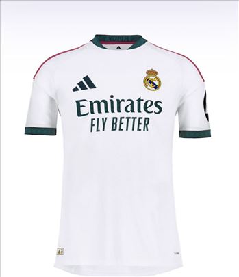 Dresovi Real Madrid, Adidas