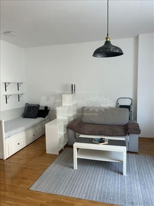 Izdaje se jednosoban stan u kompleksu Alpha City