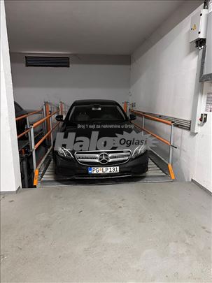 Izdajem garažno mjesto