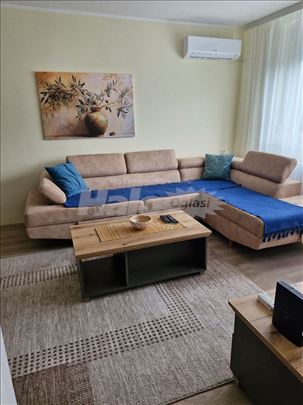Izdajem renoviran stan 55m2