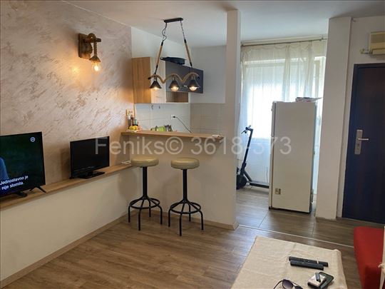 Julino brdo, 1,5, 27m2, pr, cg,