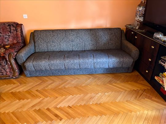 Kauč