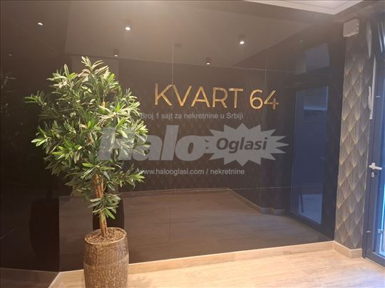 Lux stan + garazno mesto - prvo useljenje KVART 64