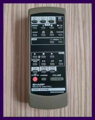 SHARP daljinski upravljač za audio sistem. Poklon