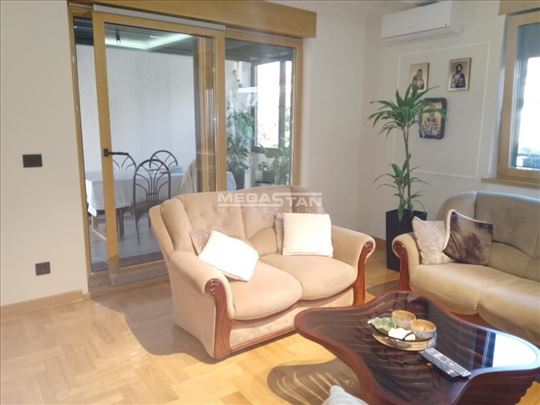 Zeleno brdo, 68+27m2 terasa, nov, sa nameštajem