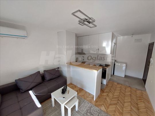 37m2, Novi Sad, Vatroslava Jagica 10