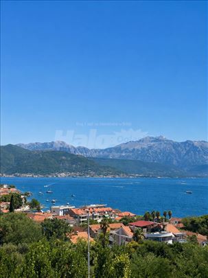 Đenovići, Herceg Novi – stan 65 m², pogled na more