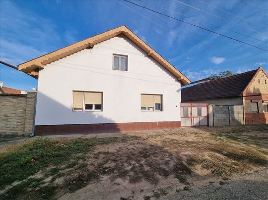 Kuća na prodaju, Bačka Topola