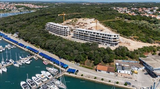 Prodaja modernih stanova u eksluzivnoj zgradi sa p
